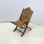 El Oyma Katlanır Ceviz Ahşap Sandalye – 55x50x75 cm Dekoratif El İşçiliği Sandalye | Klasik Model