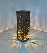 Ceviz Ağacından El Oyma Dekoratif Abajur - Ahşap Abajur 25x25x80 cm - Görsel 6