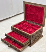 Ceviz Ağacından El Oyma Saat Aksesuar & Tespih Kutusu – 30x36x22 cm | 2 Çekmeceli Koleksiyon Kutusu - Görsel 6